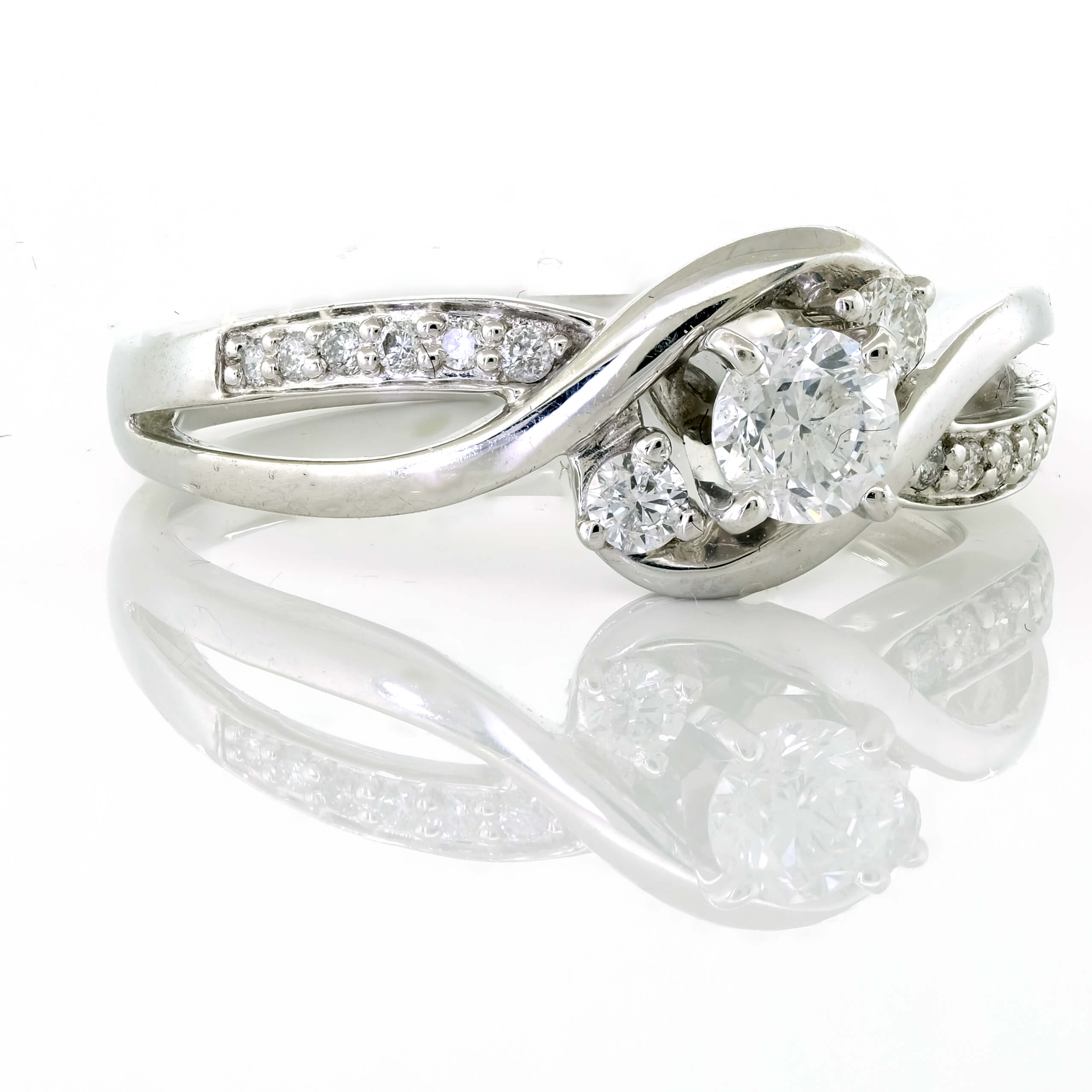 Infinity Twist  0 50ct Round Diamond  Bridal  Engagement Ring  
